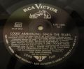 Louis Armstrong-SINGS THE BLUES