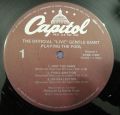 Gentle Giant-Playing the Fool