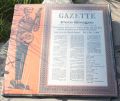 Pete Seeger / Gazette-Gazette with Pete Seeger with bsnjo and 12 string guitar