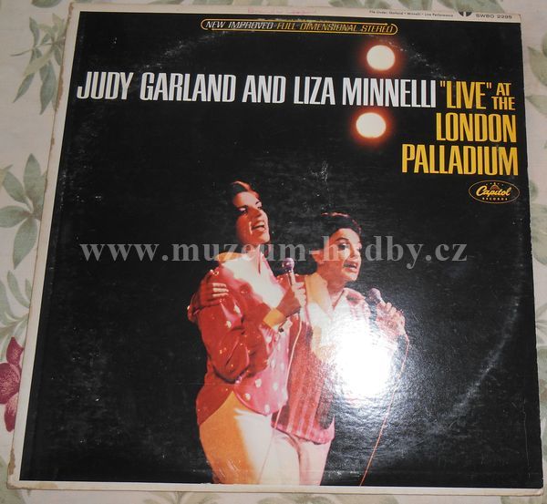 Judy Garland and Liza Minnelli