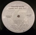 Twisted Sister-Come Out And Play