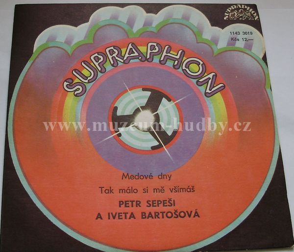 Iveta Bartošová & Petr Sepeši