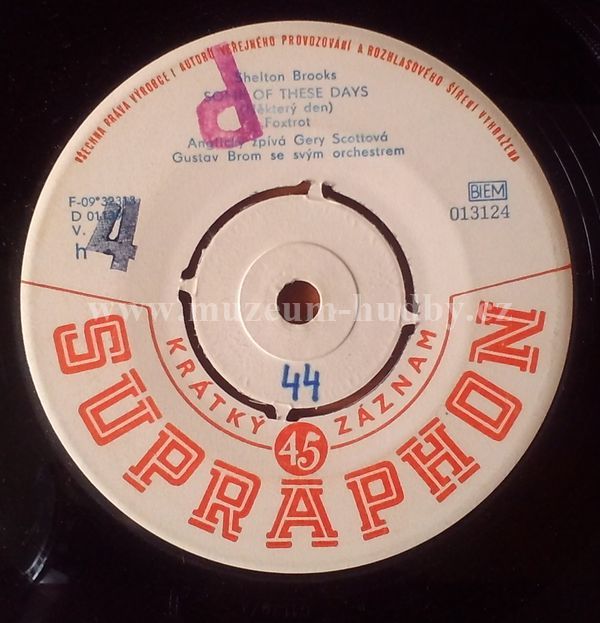 Karel Vlach Se Svým Orchestrem / Gery Scott