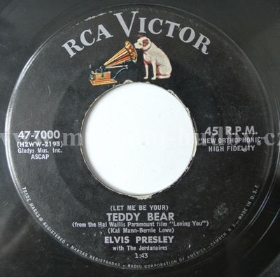 Elvis Presley With The Jordanaires