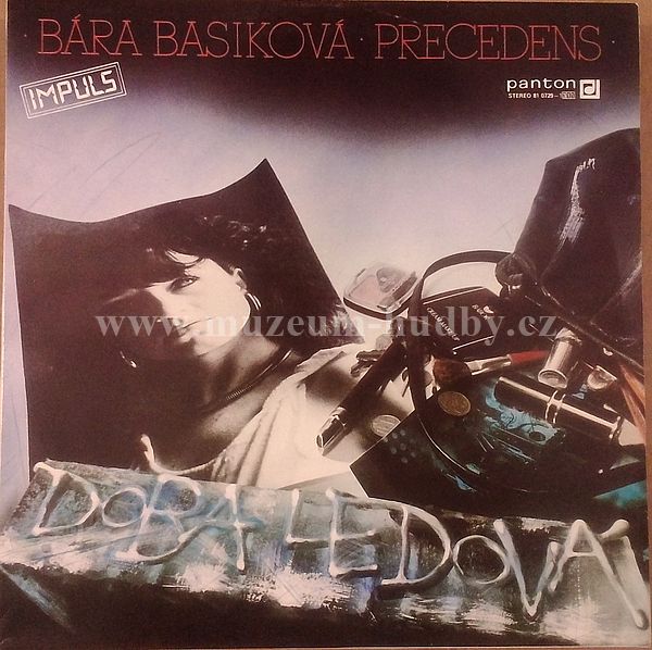 Bára Basiková / Precedens