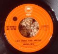 The Hollies-Don't Let Me Down / Lay Into The Music