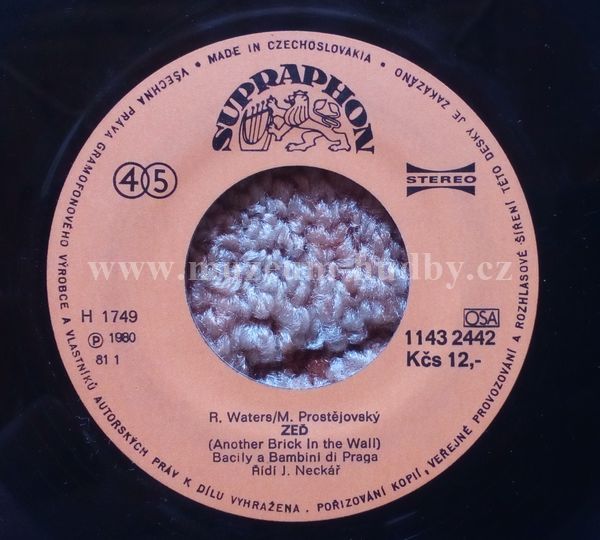 Bacily A Bambini Di Praga, Václav Neckář