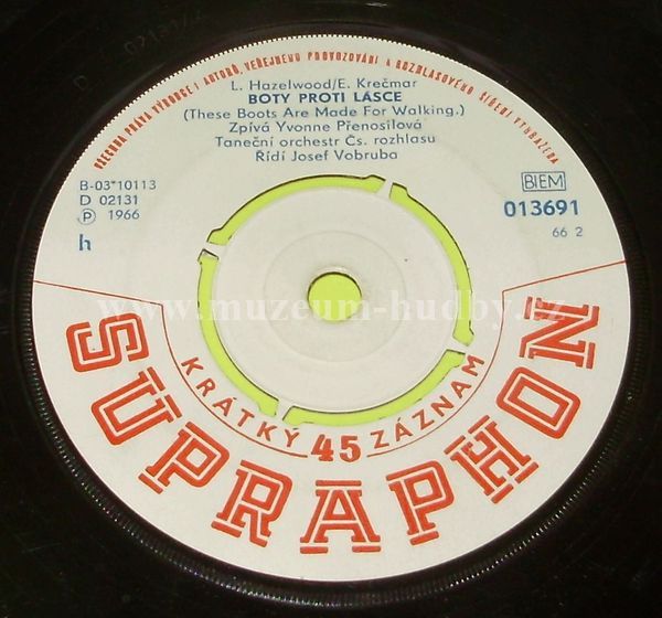 Marta Kubišová / Yvonne Přenosilová