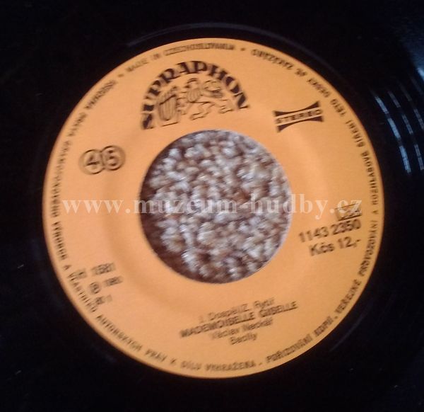 Václav Neckář, Bacily