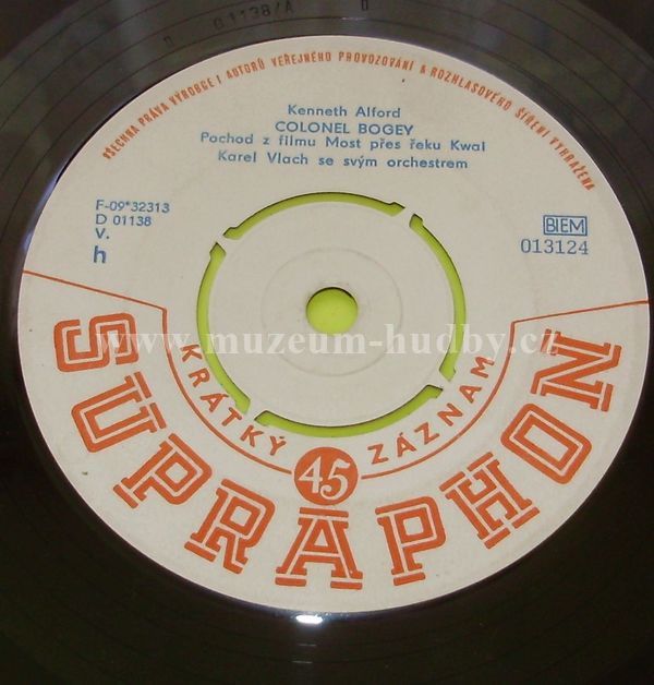 Karel Vlach Se Svým Orchestrem / Gery Scottová