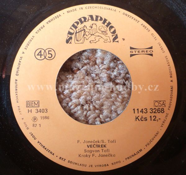 Sagvan Tofi, Kroky F. Janečka