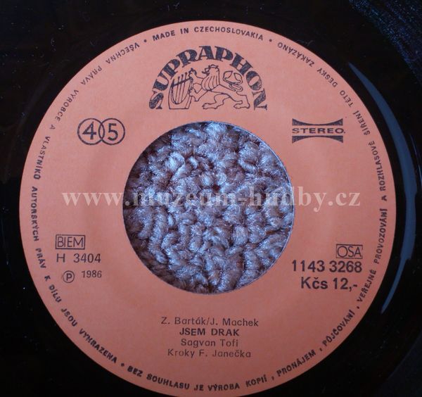 Sagvan Tofi, Kroky F. Janečka