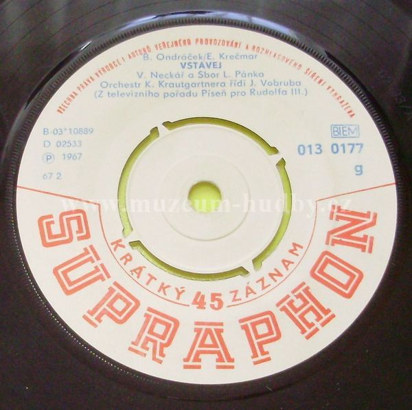 V. Neckář / E. Martinová