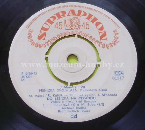 E. Bauerová / M. Šuba / Dechová Hudba