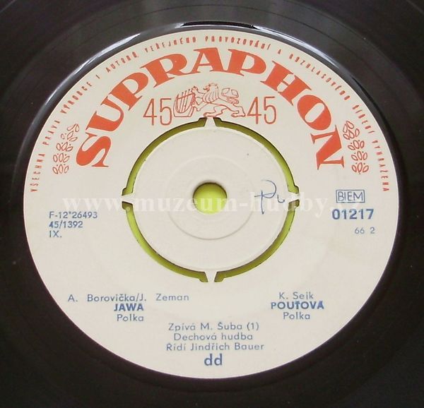 E. Bauerová / M. Šuba / Dechová Hudba