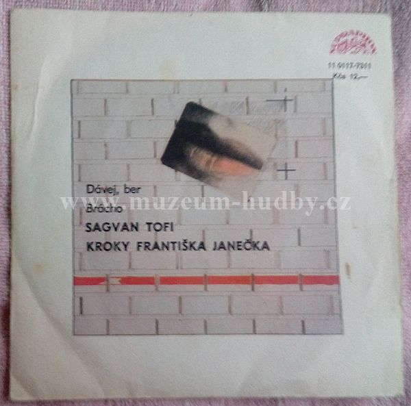 Sagvan Tofi, Kroky F. Janečka