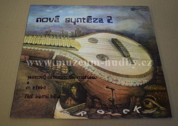 Jazzový Orchestr Čs. Rozhlasu a M. Efekt, řídí Kamil Hála