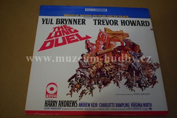 Patrick John Scott, Yul Brynner, Trevor Howard