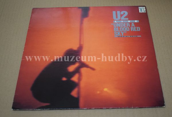 U2