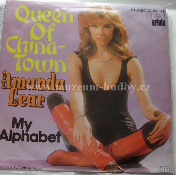 Amanda Lear