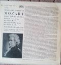 Wolfgang Amadeus Mozart, Czech Chamber Orchestra, Josef Vlach-Malá Noční Hudba / Divertimento D Dur / Adagio A Fuga C Moll