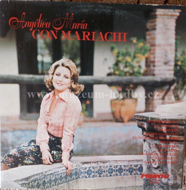 Angelica Maria, Mariachi Mexico