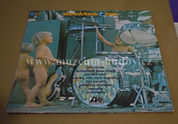 Jimi Hendrix, Melanie, Crosby, Stills, Nash & Young, Jefferson Airplane...