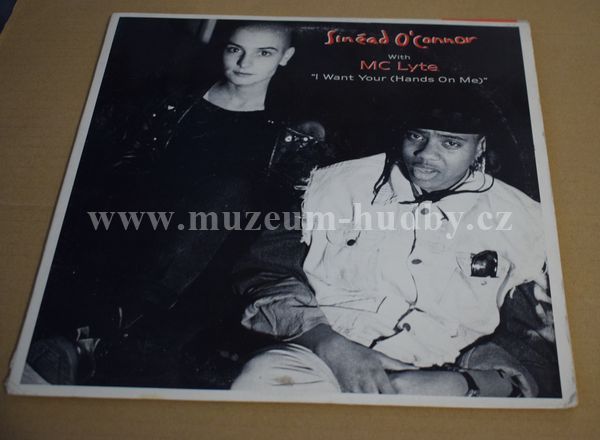 Sinéad O'Connor With MC Lyte