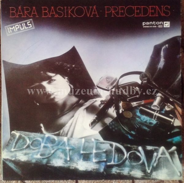 Bára Basiková / Precedens