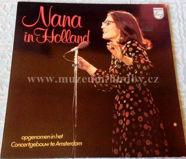 Nana Mouskouri