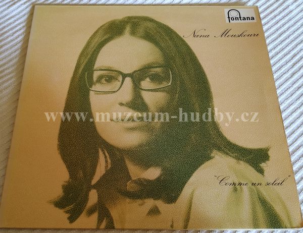 Nana Mouskouri