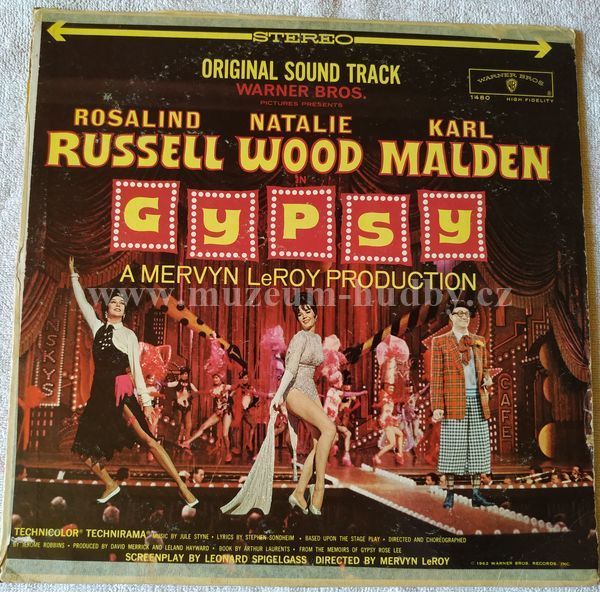 Rosalind Russell, Natalie Wood, Karl Malden