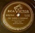 Spike Jones And His Country Cousins-Down South / I've Turned A Gadabout