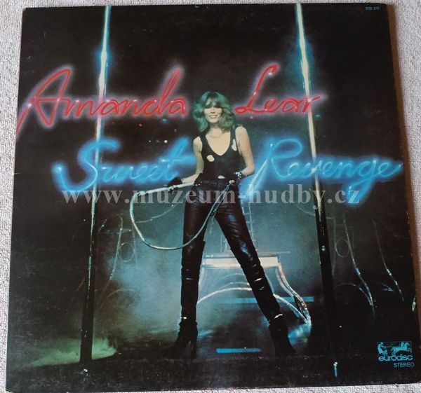 Amanda Lear