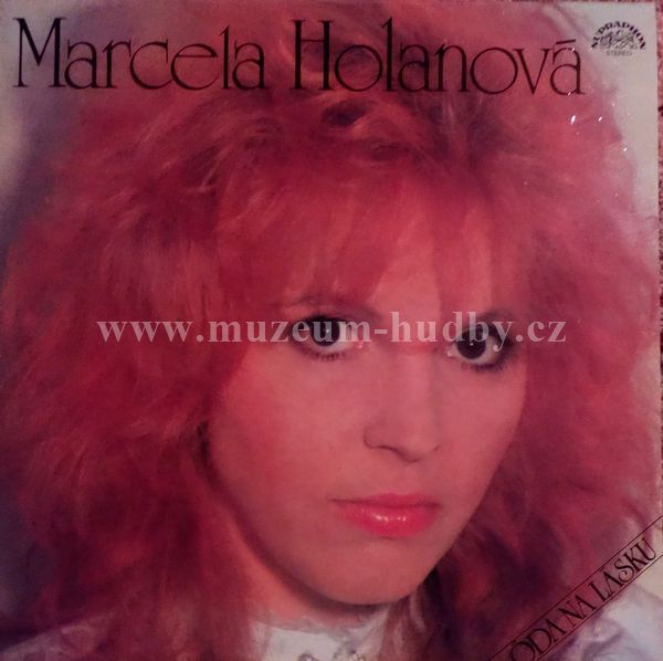Marcela Holanová ‎