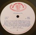 Milan Chladil-Zpíva Milan Chladil