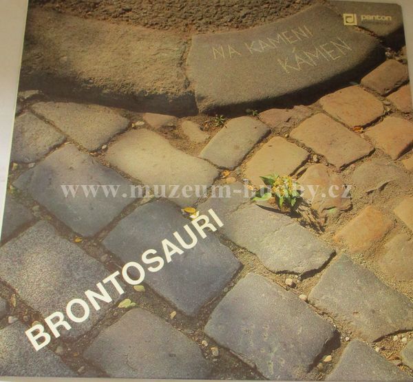 Brontosauři