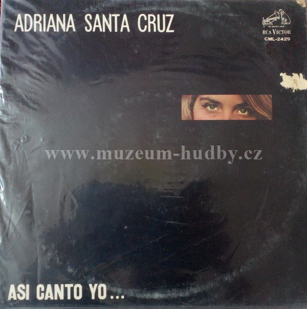 Adriana Santa Cruz ‎
