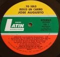 José Augusto-Yo Solo Busco Un Cariño