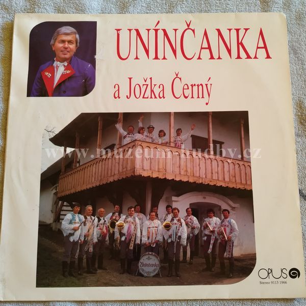 Unínčanka a Jožka Černý