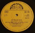 Various-Den Žen / Den Mužů
