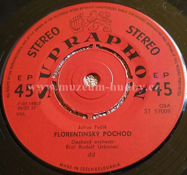 Dechový Orchestr Řídí Rudolf Urbanec