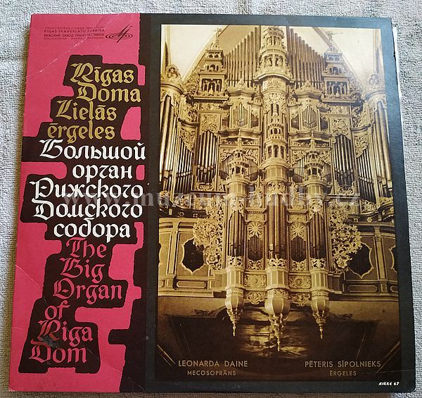 Pēteris Sīpolnieks / Leonarda Daine