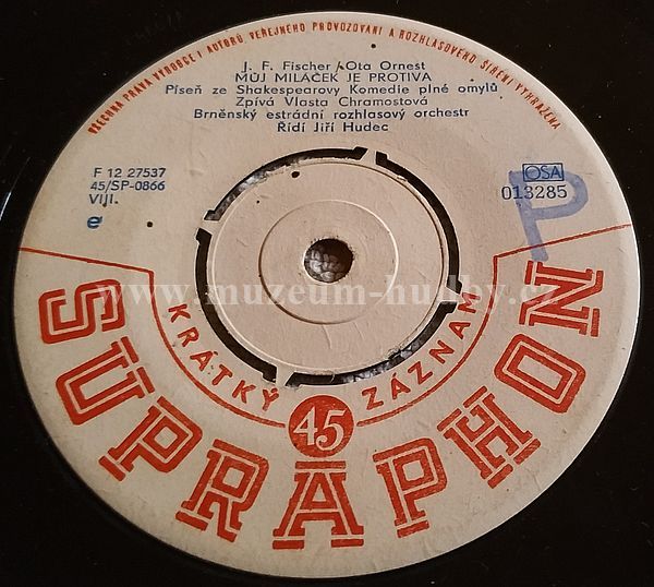 Vlasta Chramostová / Ljuba Hermanová