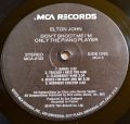 Elton John-Don't Shoot Me, I'm Only The Piano Player
