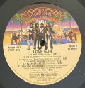 Kiss-Love Gun