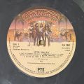 Kiss-Hotter Than Hell [Black Marbled Vinyl + plakát]