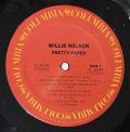 Willie Nelson-Pretty Paper