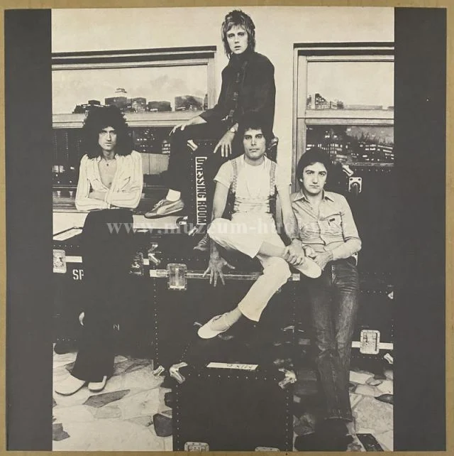Queen - Obrázek 8