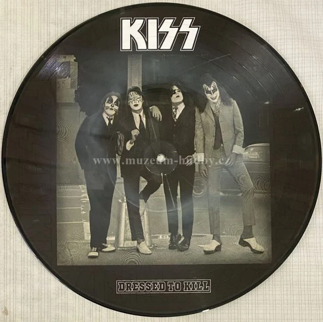 Kiss - Obrázek 3